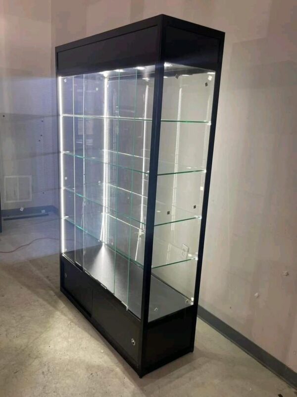 GLASS DISPLAY Color: Black, White